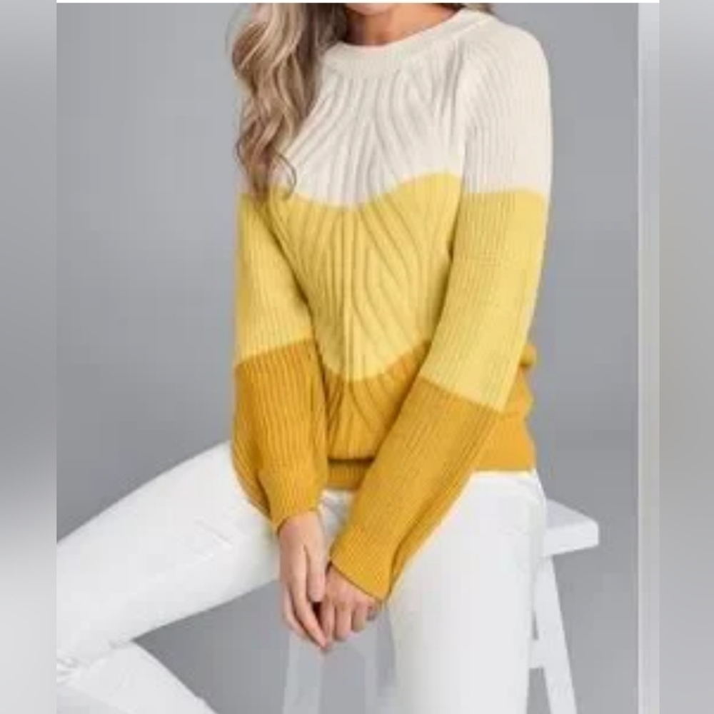 💚5/$25 Venus Color Block Yellow Cream Gold Cozy Cable Knit Sweater Cotton Blend